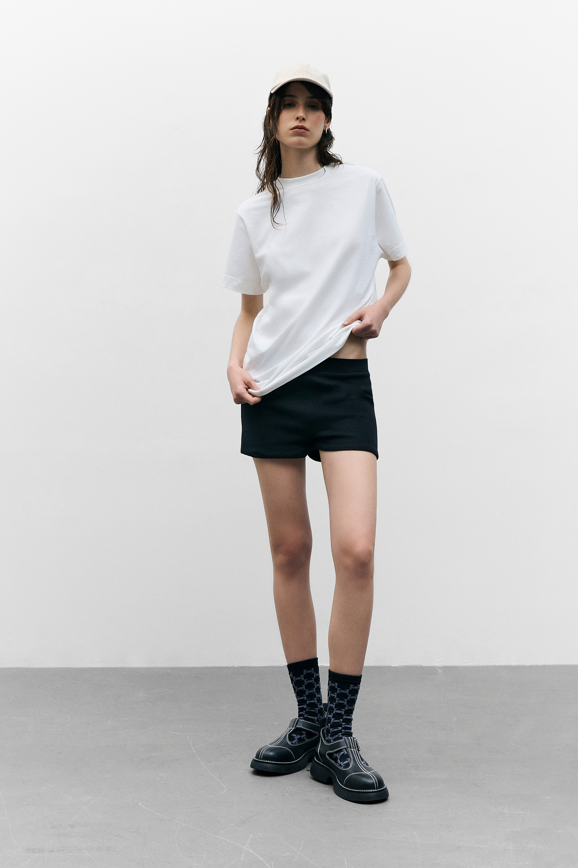 Combo camiseta regular fit | preto + off white