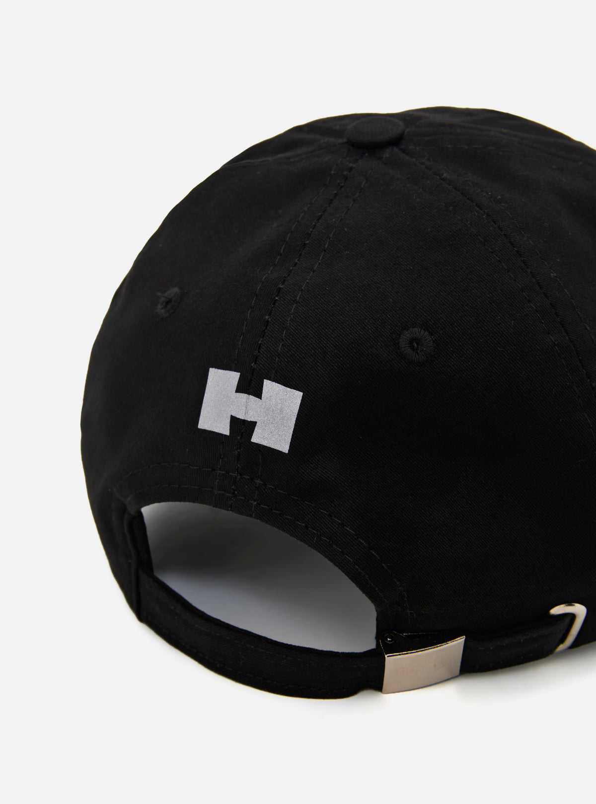 BONÉ HIST PRETO | LOGO BRANCO