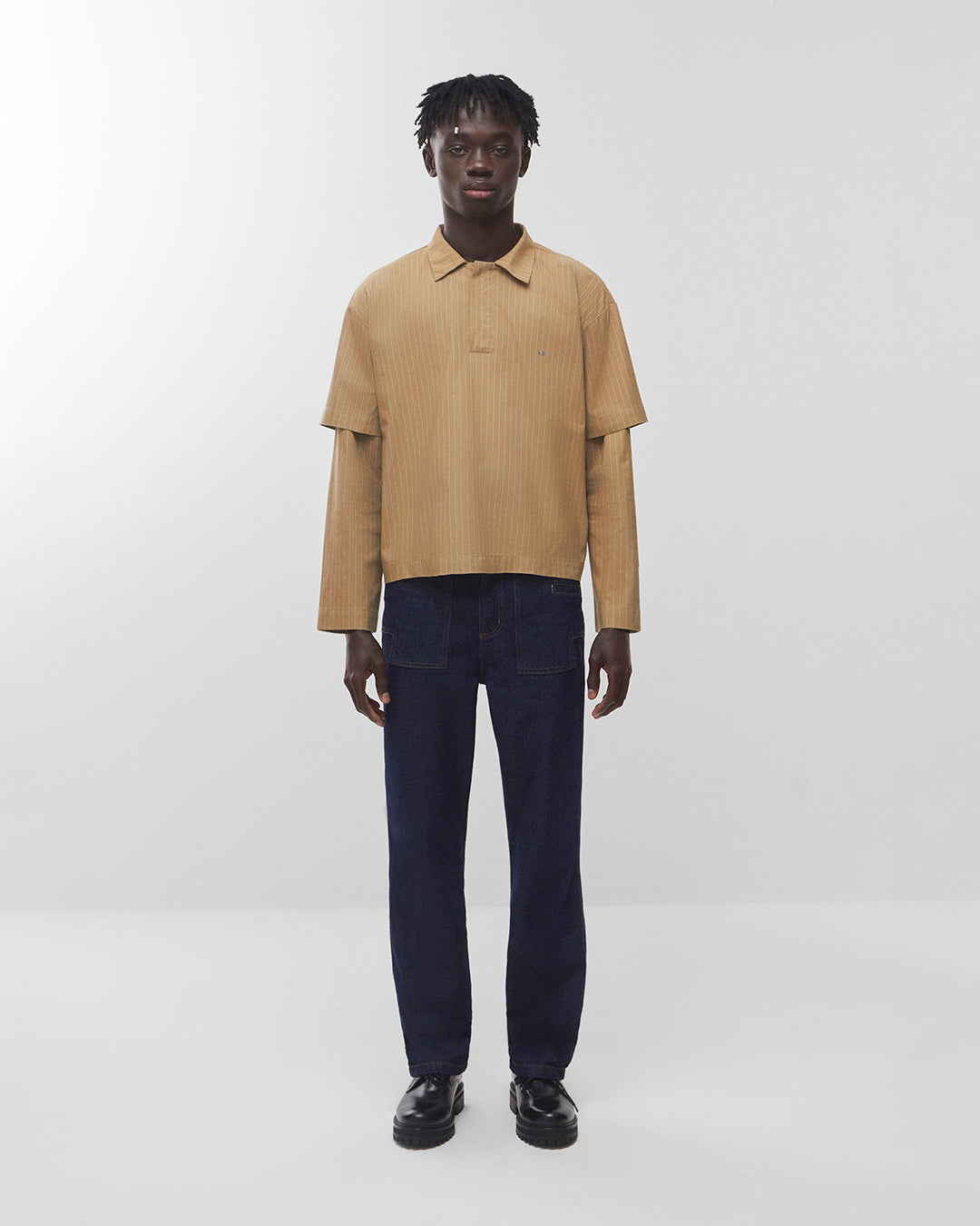 Calça reta jeans lavagem escura
