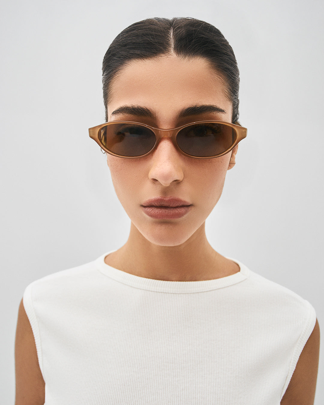 Óculos côncavo marrom claro com lente marrom