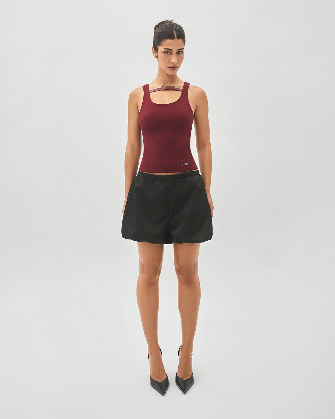 Short curto balonê preto