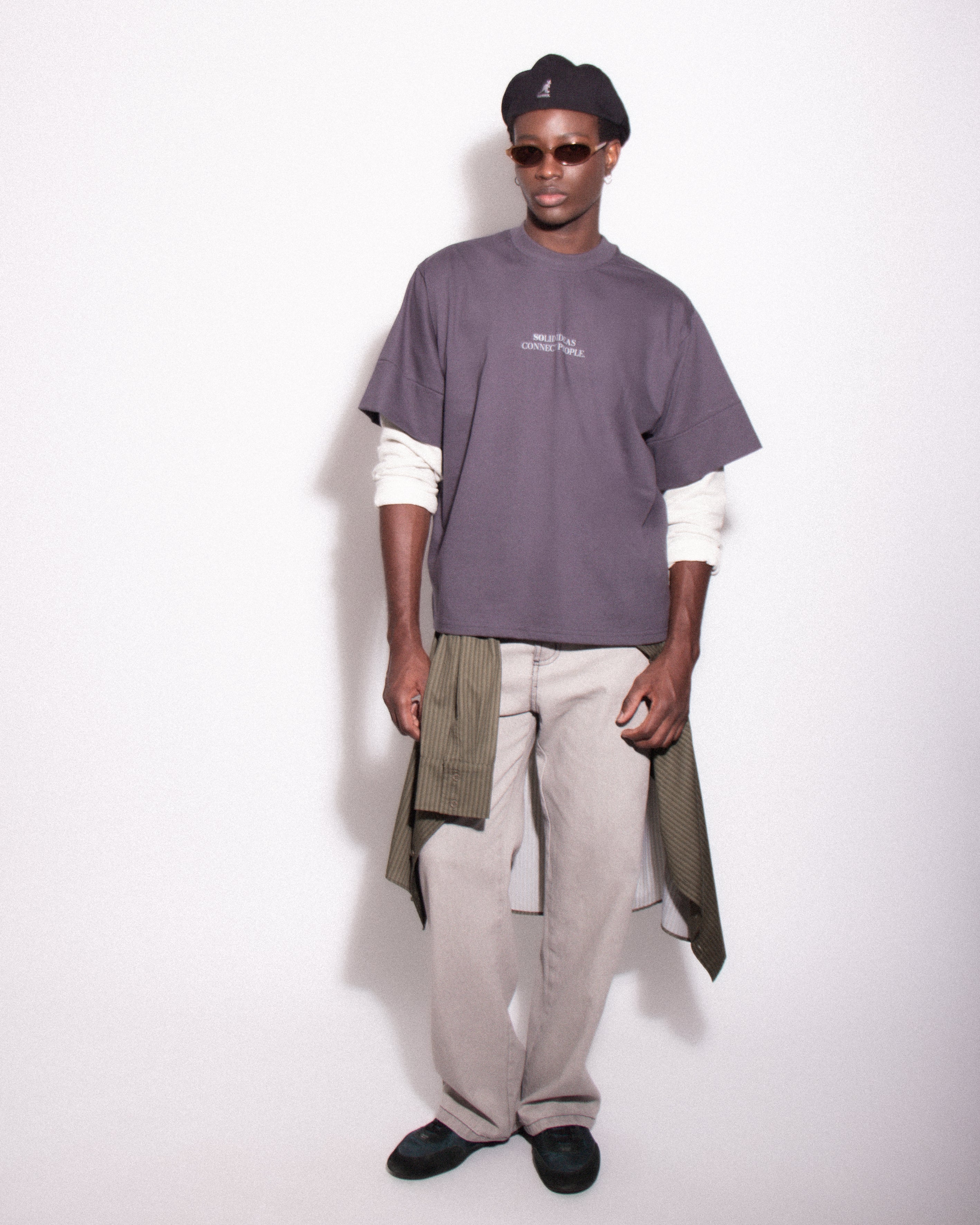 CAMISETA BOX SOLID IDEAS | CINZA CHUMBO