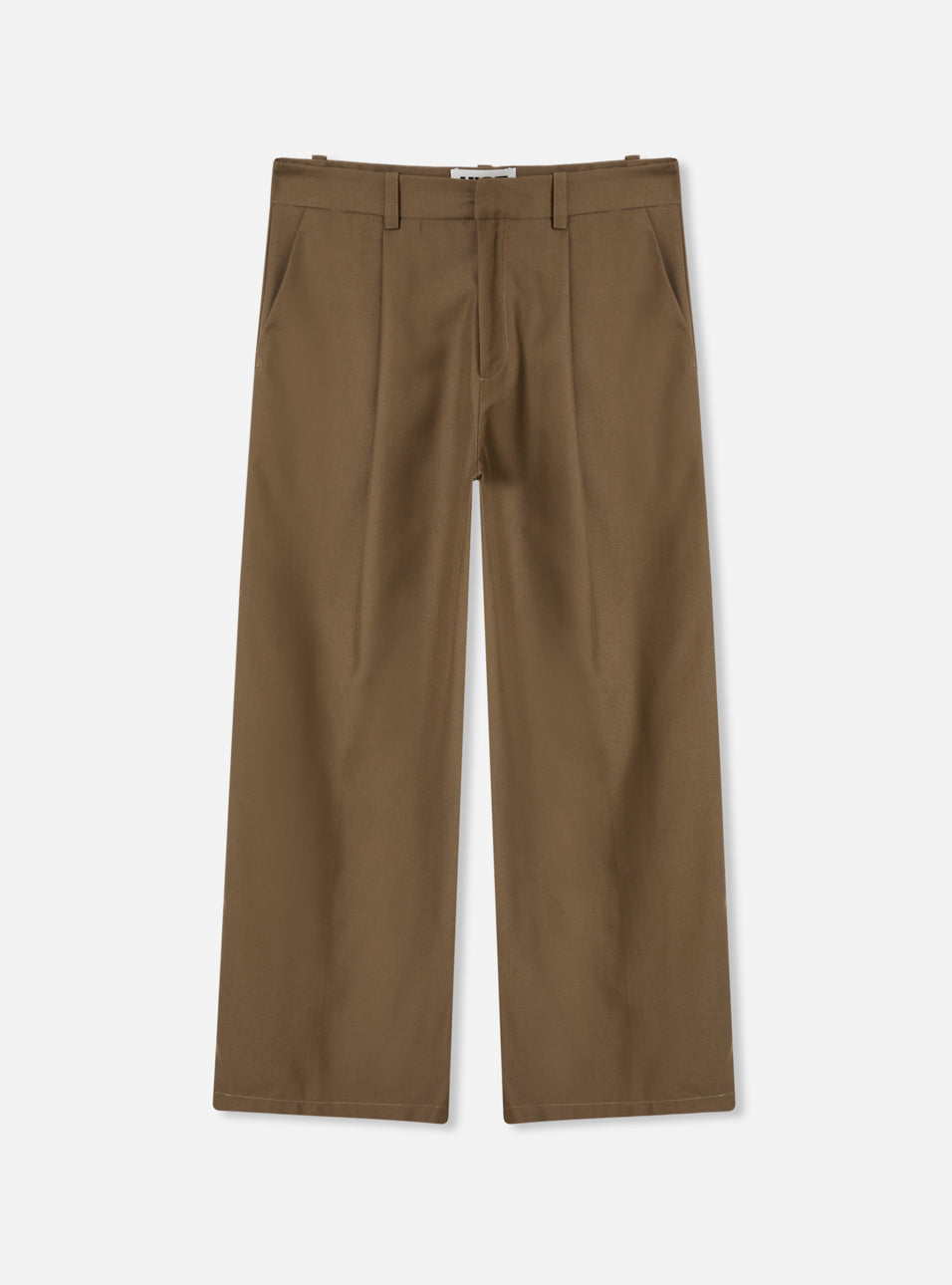 Calça wide leg alfaiataria cáqui com pregas – vista frontal estúdio